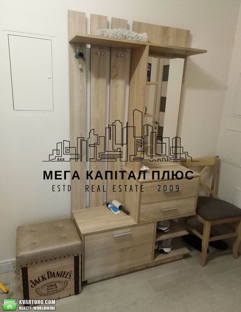 Rent out 1-room apartment. Киев,  Дегтяревская — photo 9