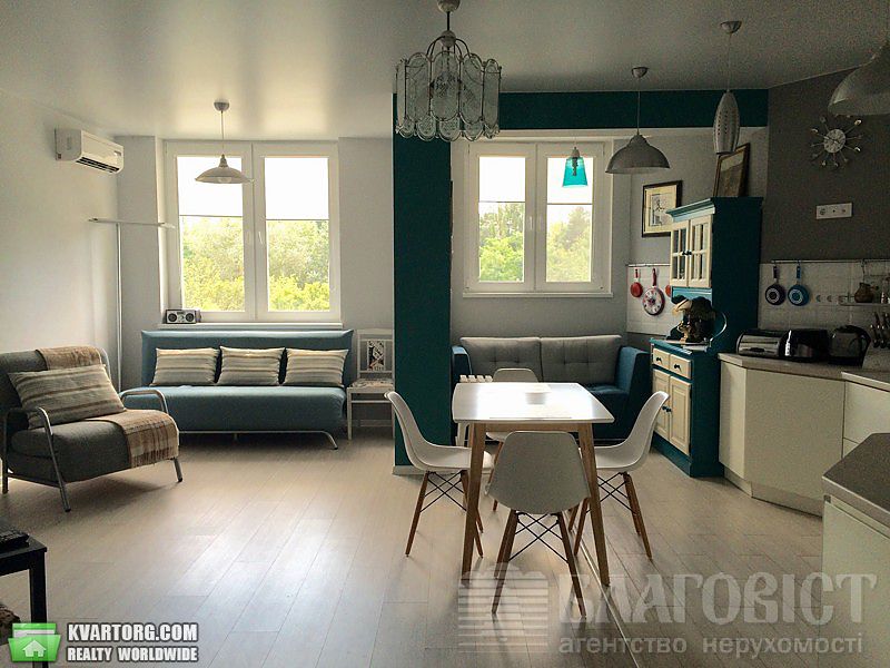 Sell 2-room apartment. Киев,  Рижская — photo 4