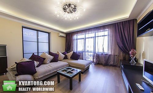 Rent out 3-room apartment. Киев,  Оболонская наб — photo 1