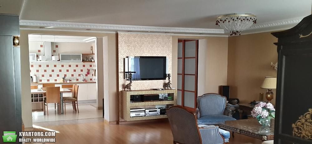 Rent out 3-room apartment. Киев,  Героев Сталинграда пр — photo 5