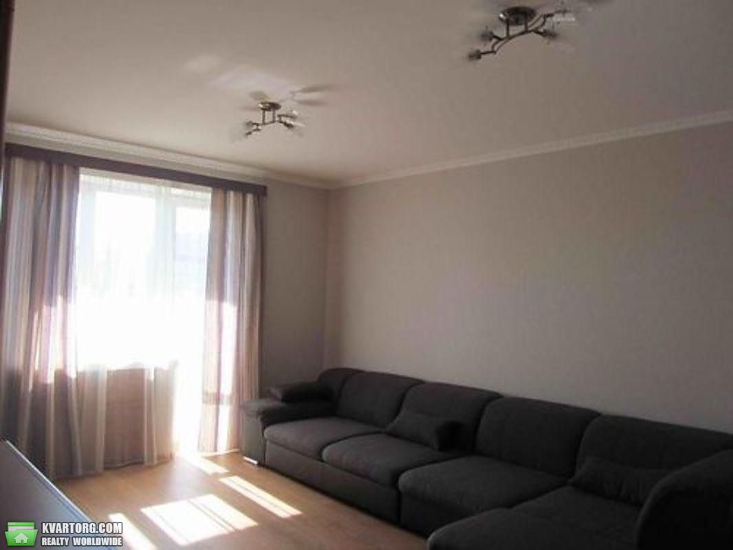 Rent out 4-room apartment. Киев,  Предславинская — photo 1