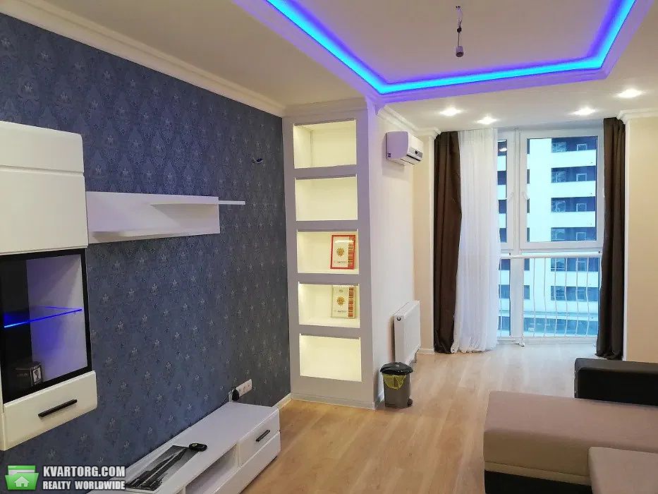 Sell 1-room apartment. Киев,  Драгоманова — photo 2