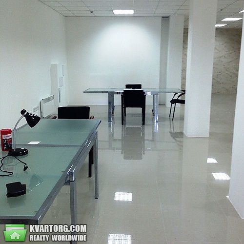 Rent out office. Киев, Барбюса Анри — photo 1