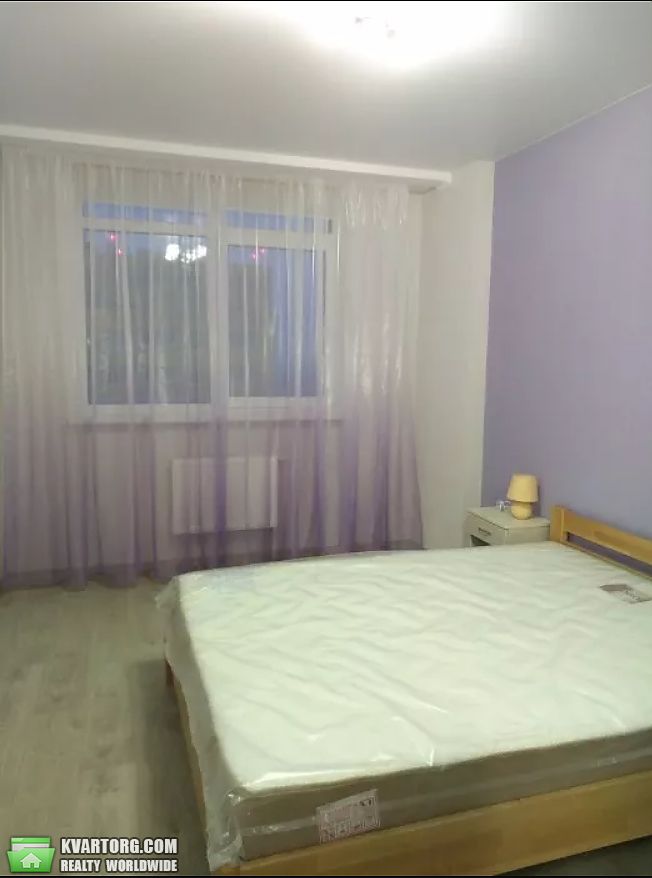 Rent out 2-room apartment. Киев,  Воскресенская — photo 2