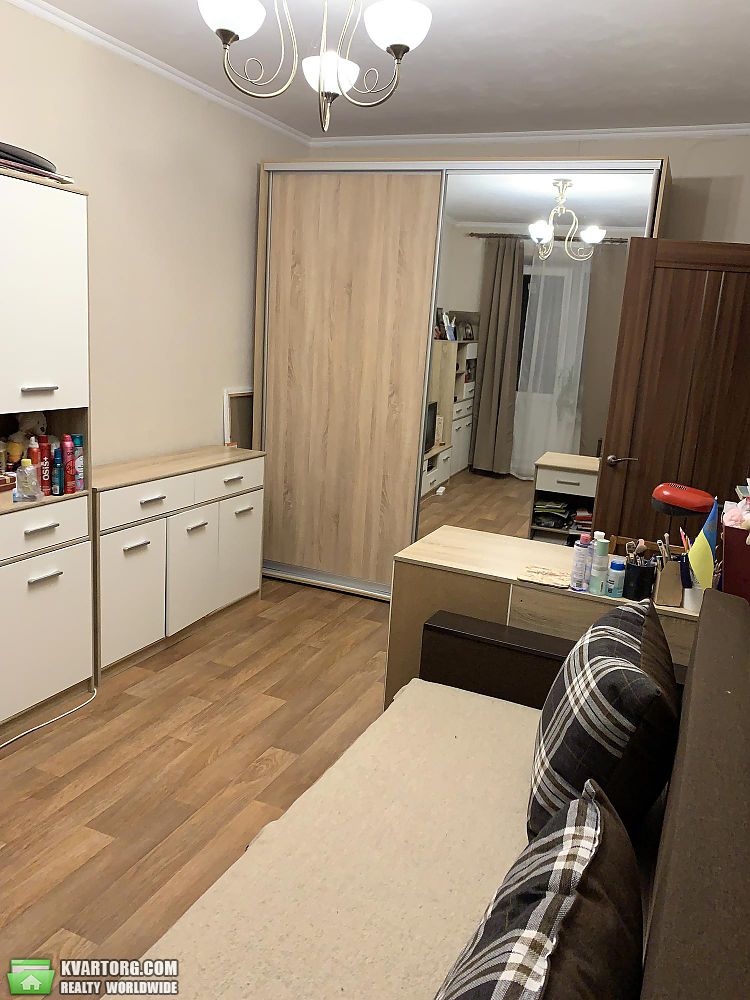 Sell 1-room apartment. Киев,  Героев Днепра — photo 2