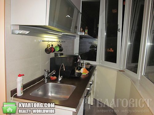Sell 3-room apartment. Киев, Старонаводницкая — photo 3