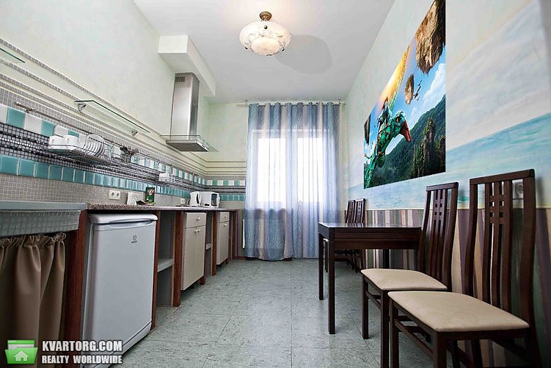 Rent out 1-room apartment. Киев,  Белорусская — photo 1