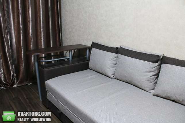 Rent out 1-room apartment. Харьков, Гвардейцев Широницев — photo 2