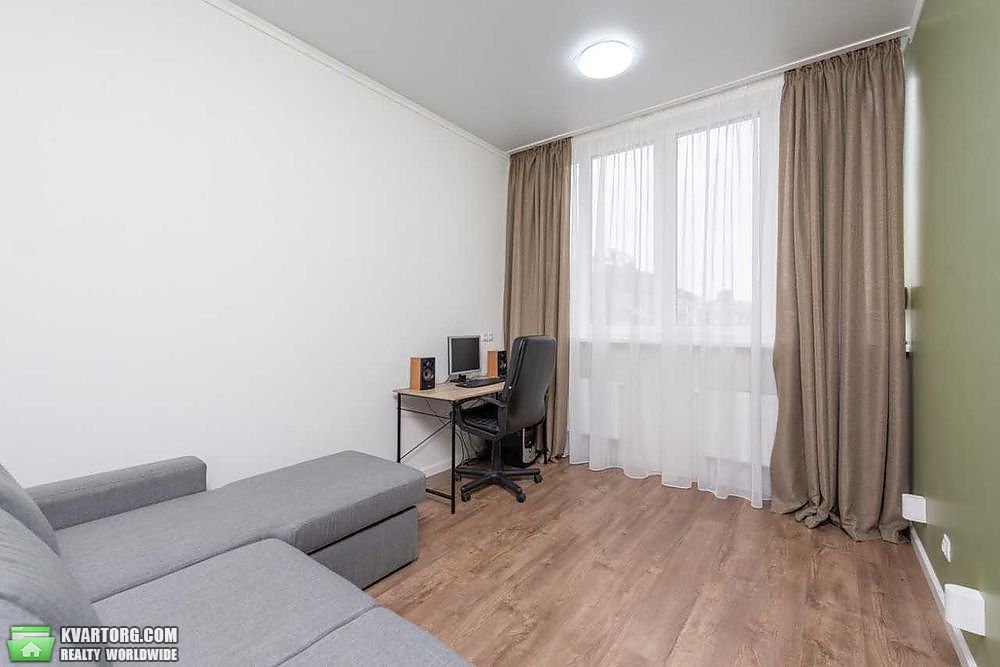 Sell 3-room apartment. Киев, Кирилло-Мефодиевская — photo 4
