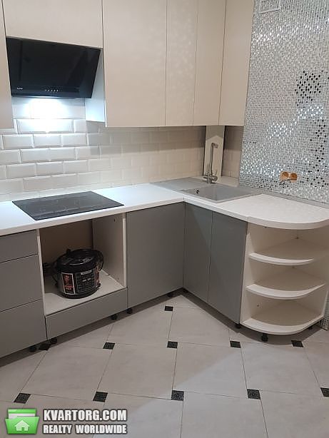 Sell 2-room apartment. Киев,  Ломоносова — photo 1