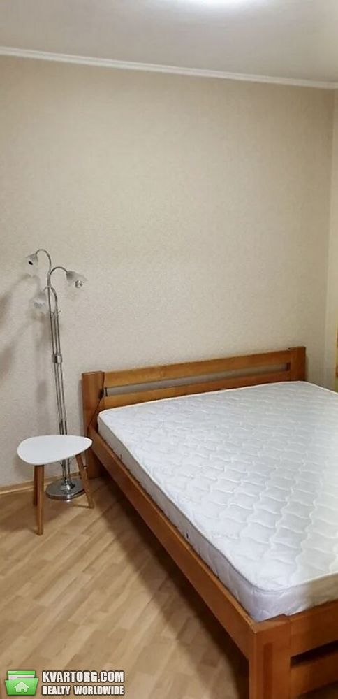 Rent out 2-room apartment. Киев,  Дружбы Народов бул — photo 4
