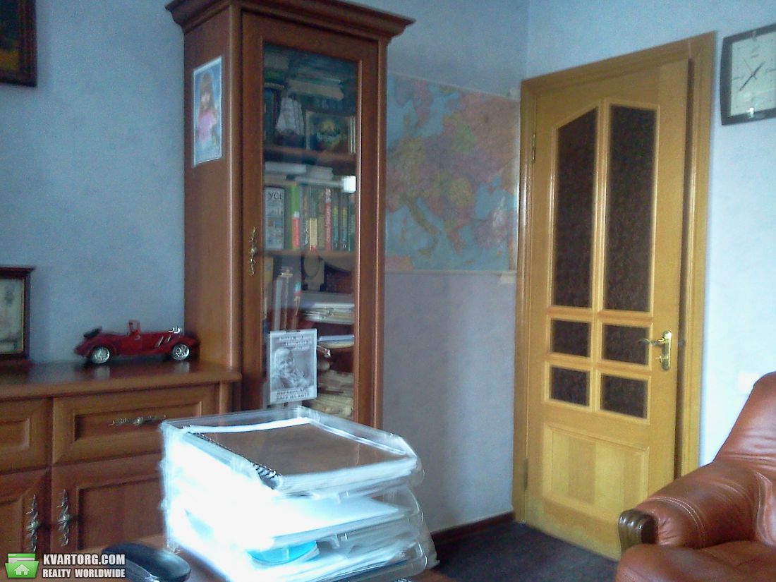 Sell 3-room apartment. Киев,  Дарницкий бул — photo 1