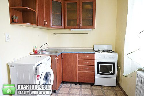 Sell 1-room apartment. Киев,  Соломенская — photo 3