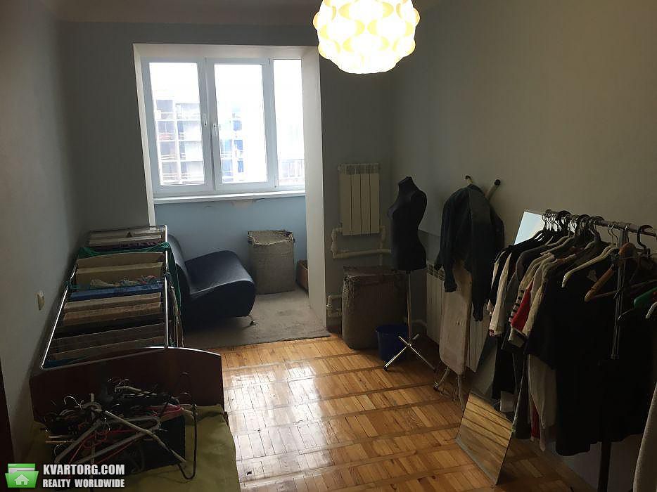 Rent out 3-room apartment. Киев, коновальца — photo 5