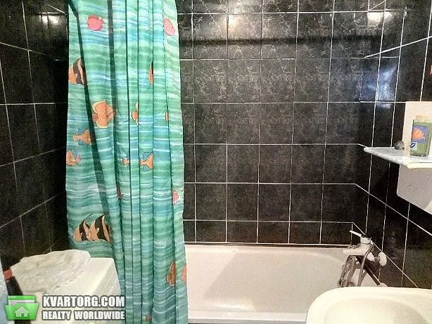 Rent out 2-room apartment. Киев, оболонская — photo 7