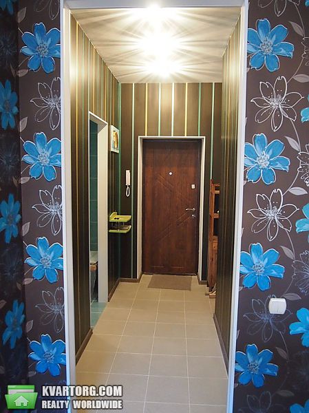 Sell 1-room apartment. Киев, Амосова — photo 1