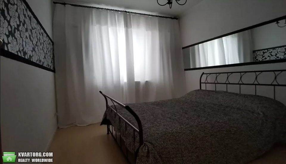 Rent out 3-room apartment. Киев, Порика 7 Б — photo 4