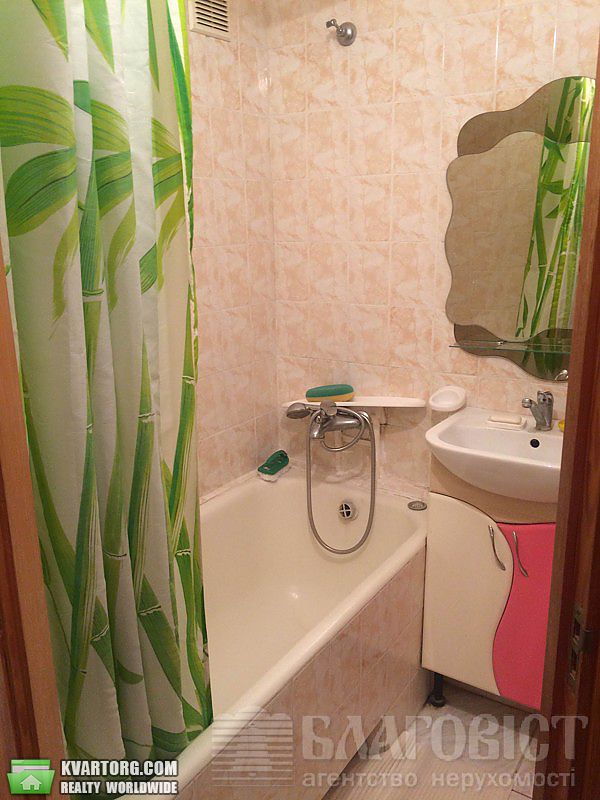Sell 2-room apartment. Киев,  Гоголевская — photo 4