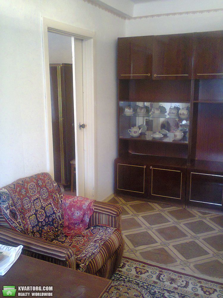 Rent out 2-room apartment. Киев,  Фрунзе Кириловская — photo 7