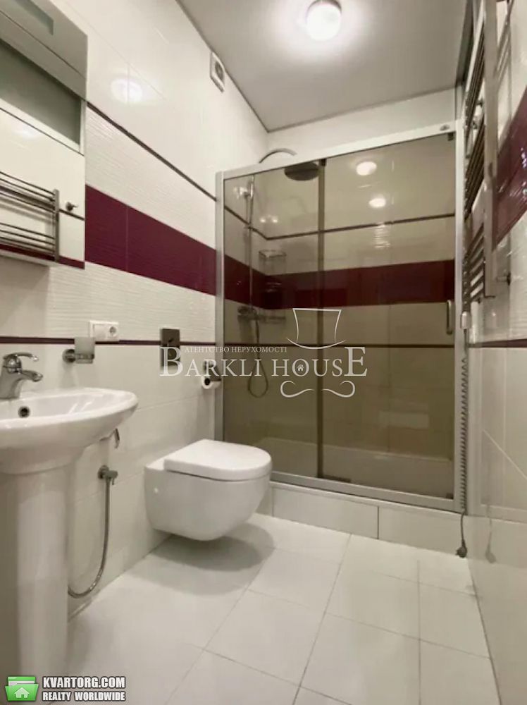 Rent out 3-room apartment. Киев,  Окипной — photo 7