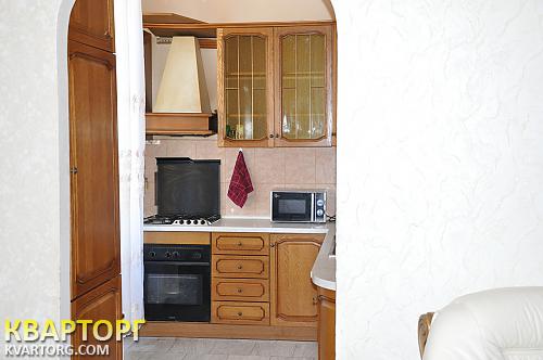 Sell 3-room apartment. Киев, Бессарабская пл — photo 2