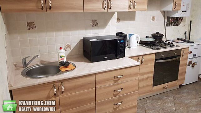 Rent out 1-room apartment. Киев, Луценко — photo 1