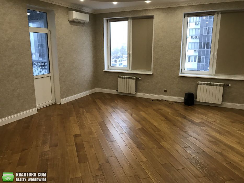 Sell 3-room apartment. Киев,  Срибнокильская — photo 7