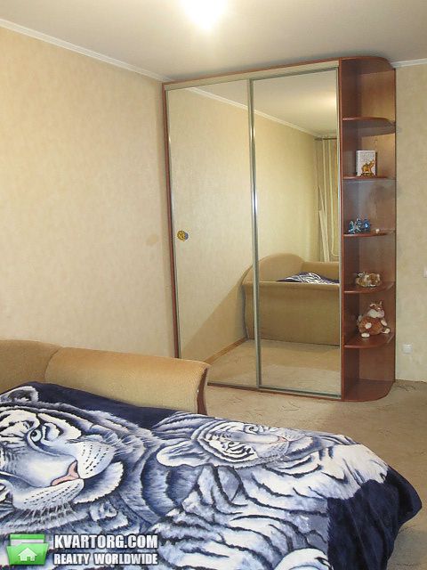 Sell 3-room apartment. Киев,  Милославская — photo 9