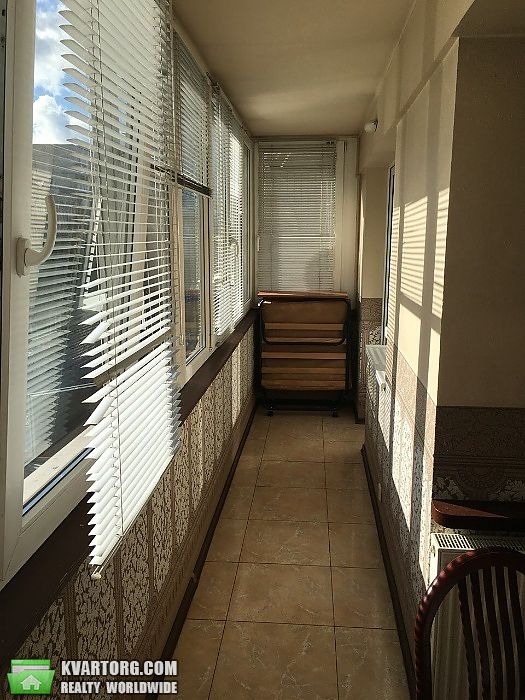Rent out 2-room apartment. Киев,  Саксаганского — photo 6