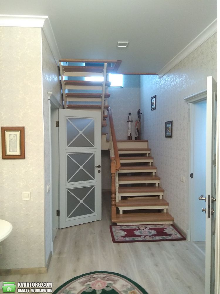 Sell house. Киевская обл., Центральная — photo 2