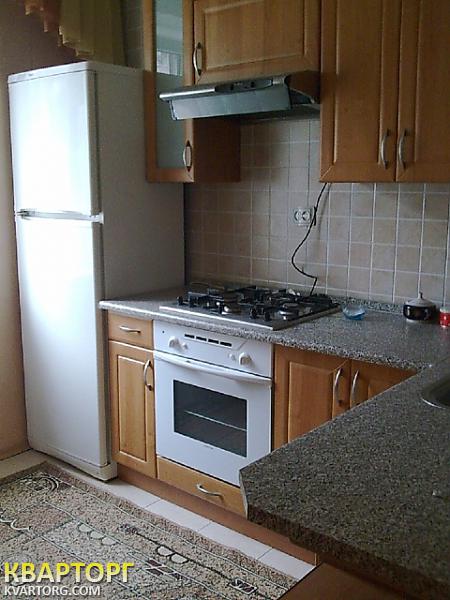 Rent out 2-room apartment. Киев,  Кулибина — photo 3