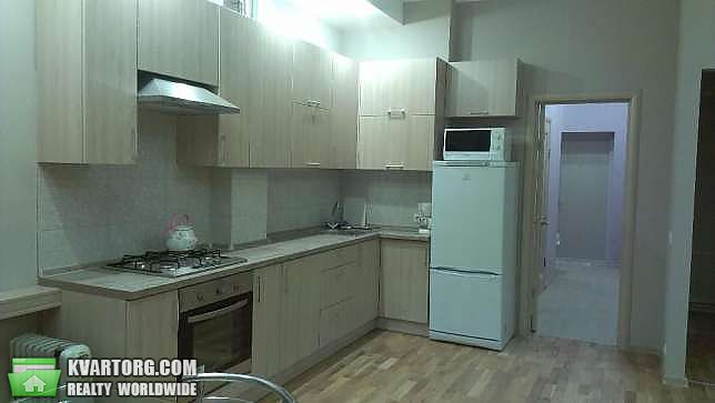 Rent out 2-room apartment. Киев,  Комарова — photo 3