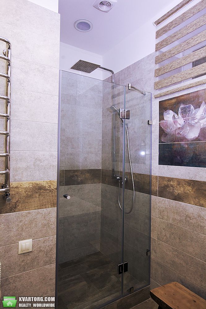 Rent out 3-room apartment. Киев,  Контрактовая пл — photo 8