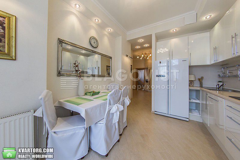 Rent out 2-room apartment. Киев, Коновальця — photo 7