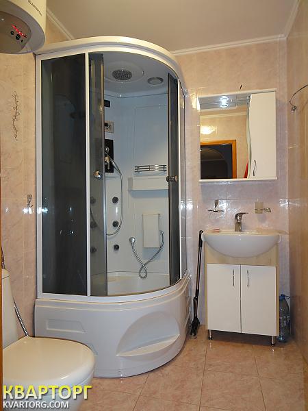 Rent out 1-room apartment. Одесса, Французский бульвар — photo 8