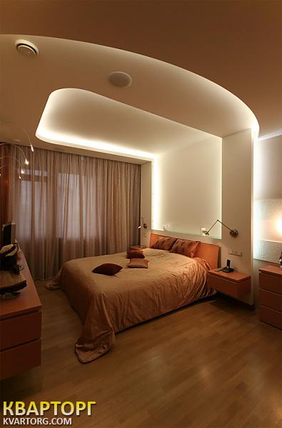 Sell 2-room apartment. Киев,  Воссоединения пр — photo 1