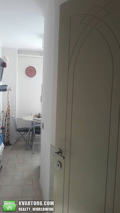 Sell 1-room apartment. Киев,  Оболонская — photo 3