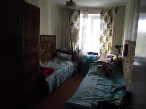 Rent out 2-room apartment. Днепропетровск, проспект им газеты Правда — photo 2