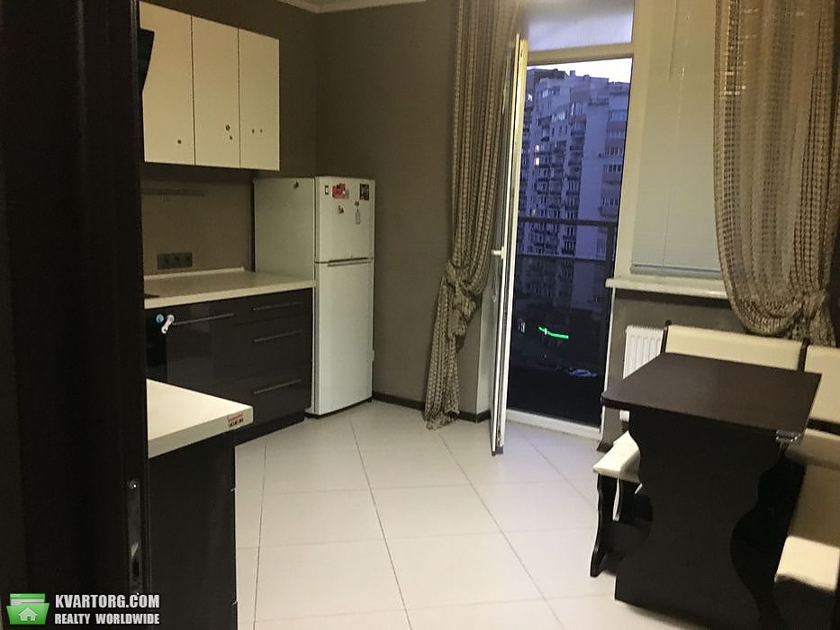Rent out 1-room apartment. Киев,  Теремки — photo 3