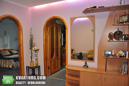 Rent out 3-room apartment. Киев, Лятошинского — photo 7