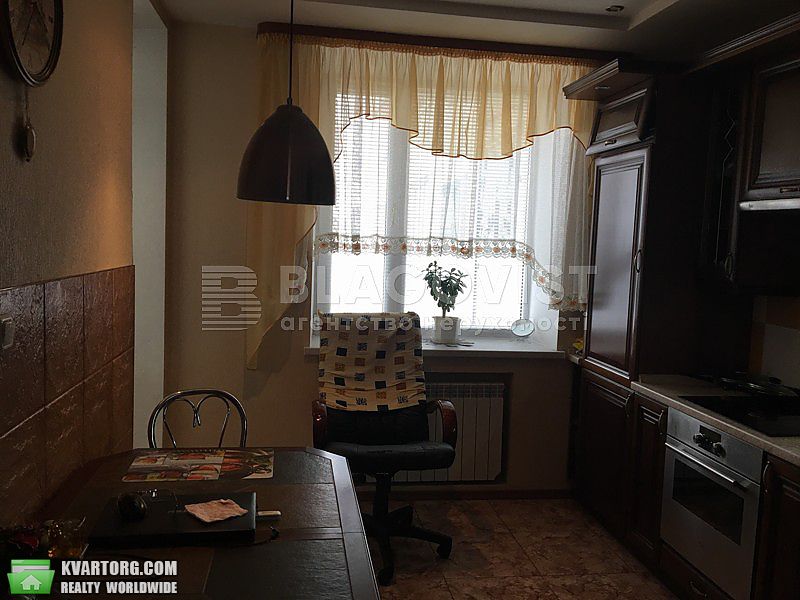 Sell 3-room apartment. Киев,  Верховинца — photo 6