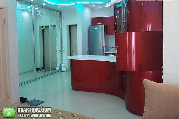 Rent out 3-room apartment. Киев, Вадима Гетьмана — photo 2