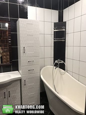 Rent out 2-room apartment. Киев,  Ломоносова — photo 8