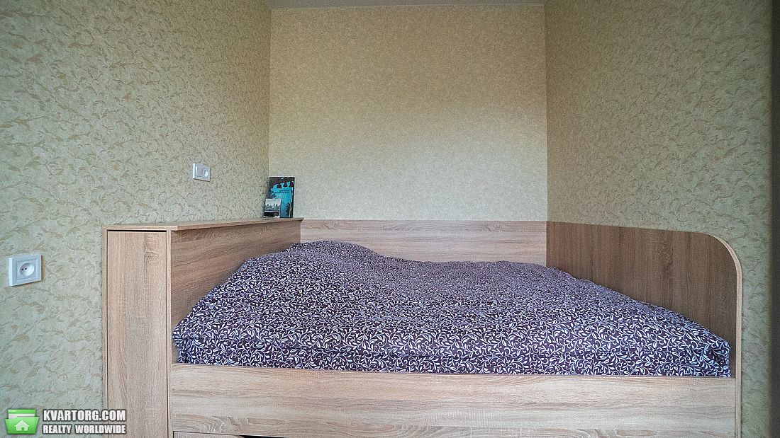 Rent out 1-room apartment. Чернигов, проспект Победы — photo 4