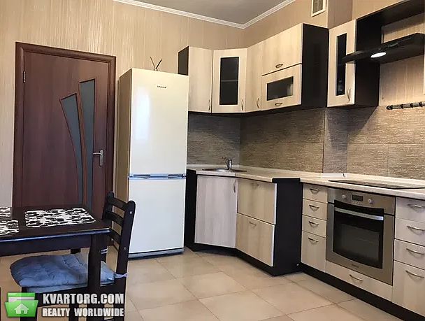 Rent out 2-room apartment. Киев,  Голосеевская — photo 4