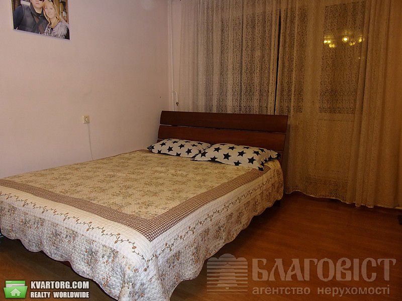 Sell 2-room apartment. Киев,  Княжий Затон — photo 4