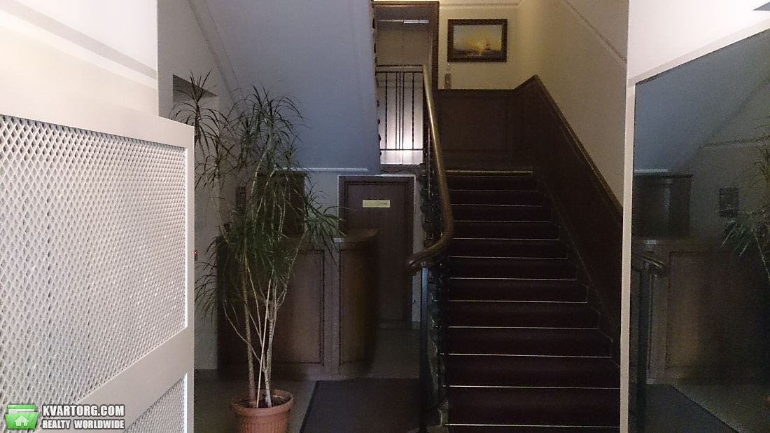 Sell 4-room apartment. Киев,  Мазепы — photo 2