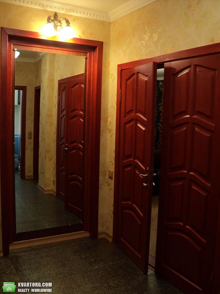 Rent out 1-room apartment. Киев, Днепровская наб — photo 8