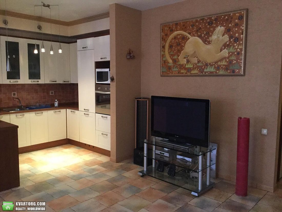 Sell 4-room apartment. Киев,  Богдана Хмельницкого — photo 1