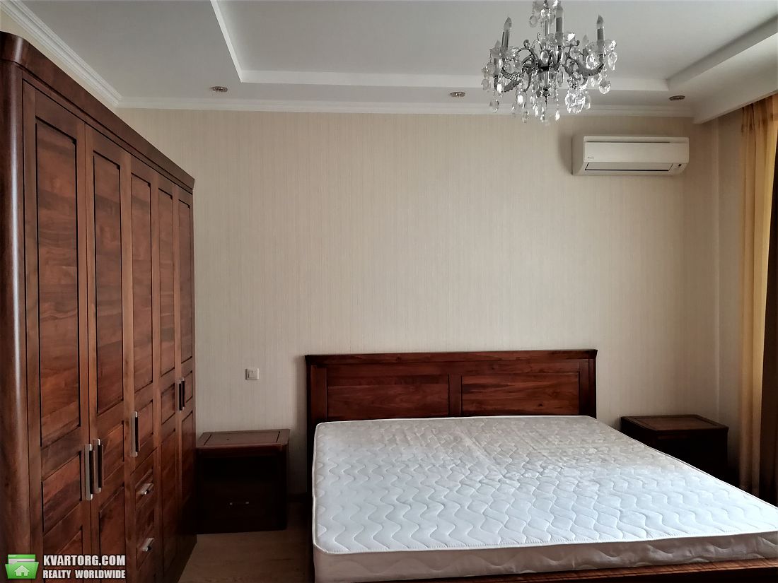 Rent out 3-room apartment. Киев,  Леси Украинки бул — photo 3